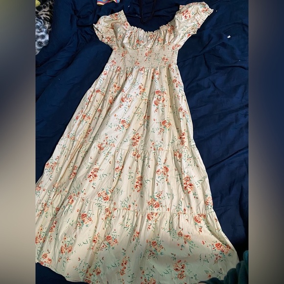 We Wore What Puff Sleeve Smocked Floral Tiered Midi Dress Nordstrom Saks 5th Ave - Picture 11 of 11